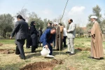 ‌به مناسبت هفته منابع طبیعی و سنت حسنه درختکاری با حضور رئیس دانشگاه ملی مهارت صورت گرفت:
آئین درختکاری و کاشت نهال در محوطه دانشکده دختران دکتر شریعتی تهران
 2