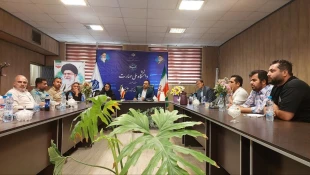 جلسه جناب آقای دکتر پورجوان ریاست دانشکده ملی مهارت کشاورزی پاکدشت با گلکاران شهرستان پاکدشت 2