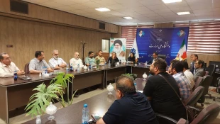 جلسه جناب آقای دکتر پورجوان ریاست دانشکده ملی مهارت کشاورزی پاکدشت با گلکاران شهرستان پاکدشت 5