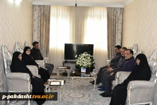 دیدار سخنگوی دولت و رئیس دانشگاه ملی مهارت جناب آقای دکتر زمانی با خانواده شهید زهرا چوبینی