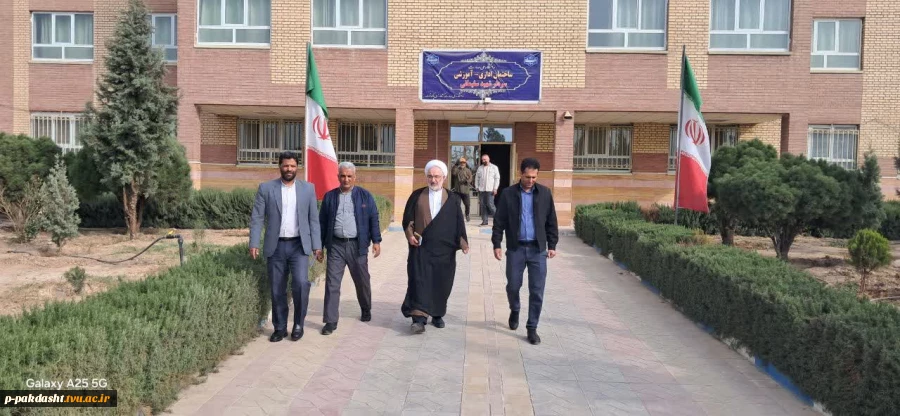 دیدار رئیس ستاد اقامه نمازشهرستان پاکدشت حاج آقا اردستانی با ریاست وکارکنان دانشکده ملی مهارت کشاورزی پاکدشت 3