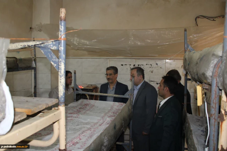 افتتاح کلینیک تخصصی گیاه پزشکی و کلنگ زنی سوله کارگاه ماشین آلات کشاورزی دانشکده ملی مهارت کشاورزی پاکدشت با حضور مسئولین محترم دانشگاه ملی مهارت و شهرستان پاکدشت.  14