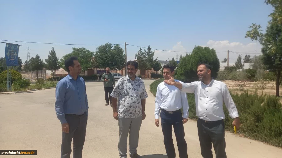 بازدید سرزده جناب آقای دکتر هاشمی ریاست محترم دانشگاه ملی مهارت واحد استان تهران ازدانشکده ملی مهارت کشاورزی پاکدشت  8